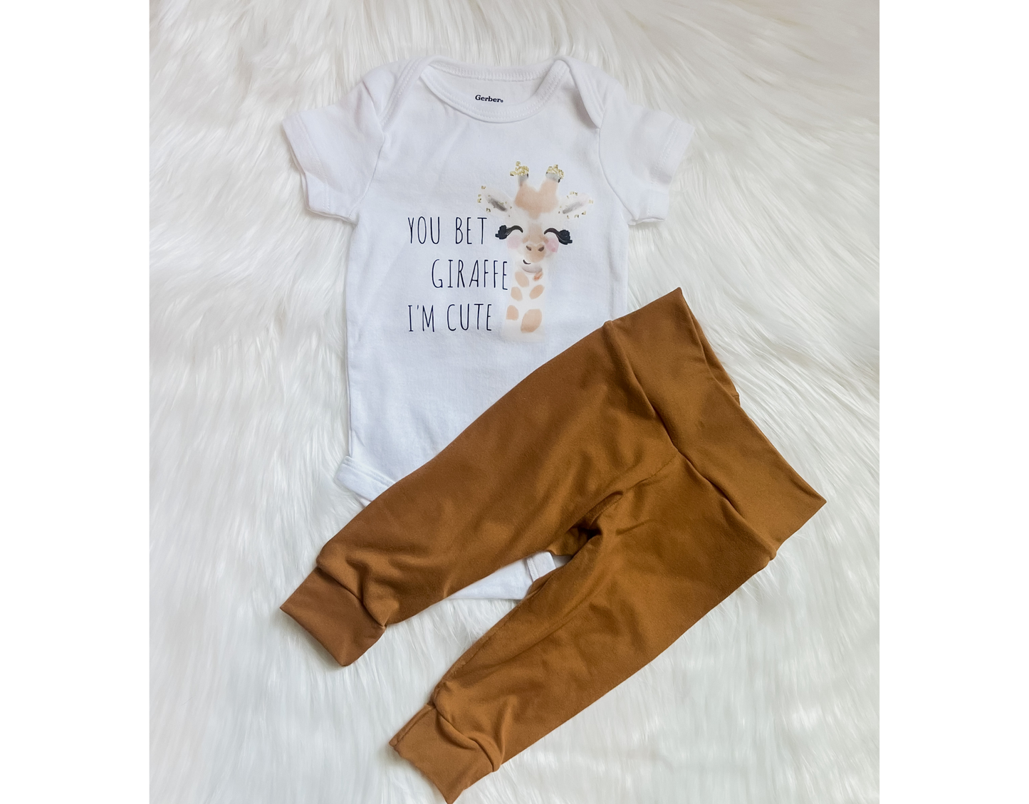 Baby Giraffe Outfit - Soft Cotton Bodysuit & Butter Fabric Leggings Set | Baby Shower Gift, Sizes 0-12M