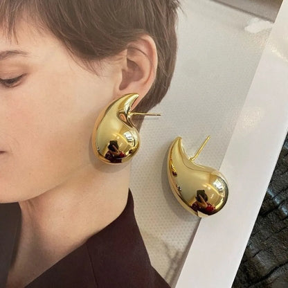 2pc New Sleek Golden Chunky Water Drop Dome Stud Earrings Women Metal