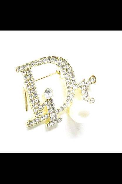 Brooch - Woo