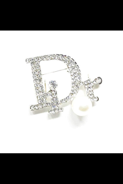 Brooch - Woo